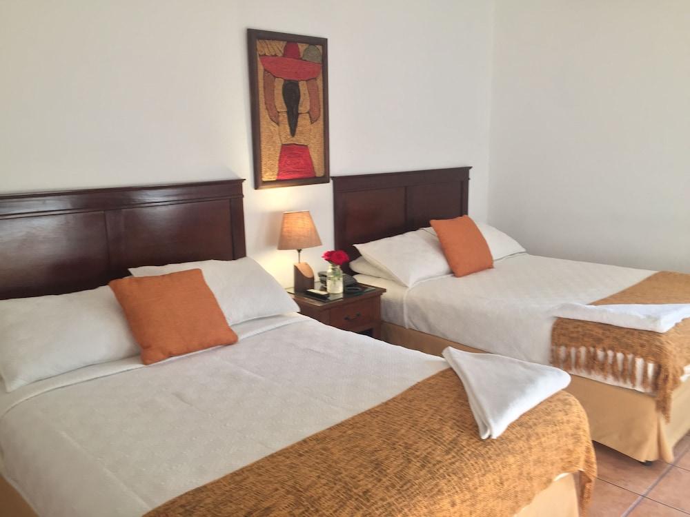 Hotel La Posada Del Angel San Salvador Extérieur photo