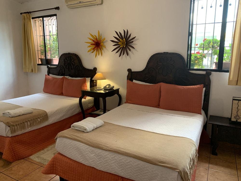 Hotel La Posada Del Angel San Salvador Extérieur photo