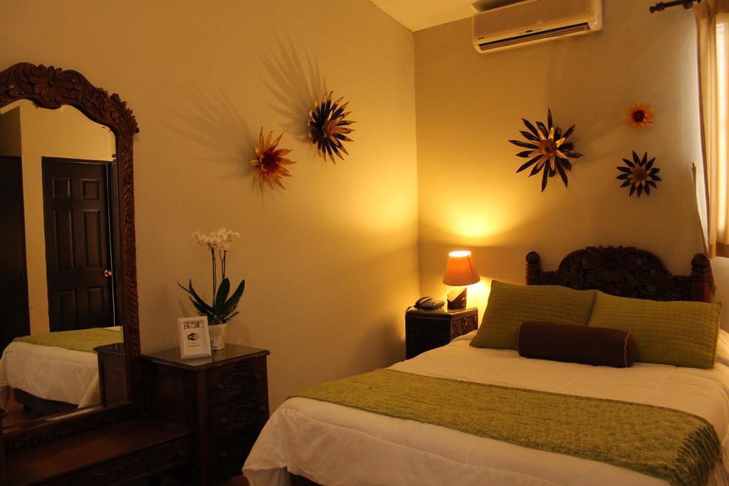 Hotel La Posada Del Angel San Salvador Extérieur photo